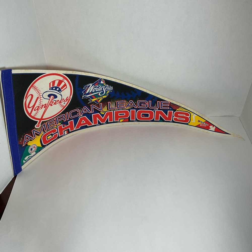 New York Yankees American League Champions Baseball Wall Flag Pennant MLB 1998